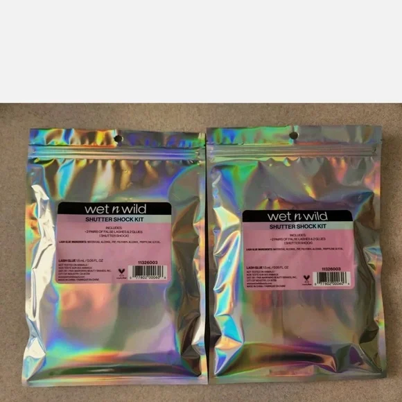 Wet n Wild Shutter Shock Kit 4 PAIRS  Eyelashes & Glue - Picture 7 of 8